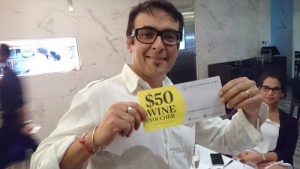 Raj Suri with his prize by Neena Bhandari